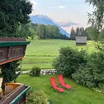 Edelweiss Hotel 3*