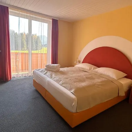 Edelweiss 3*